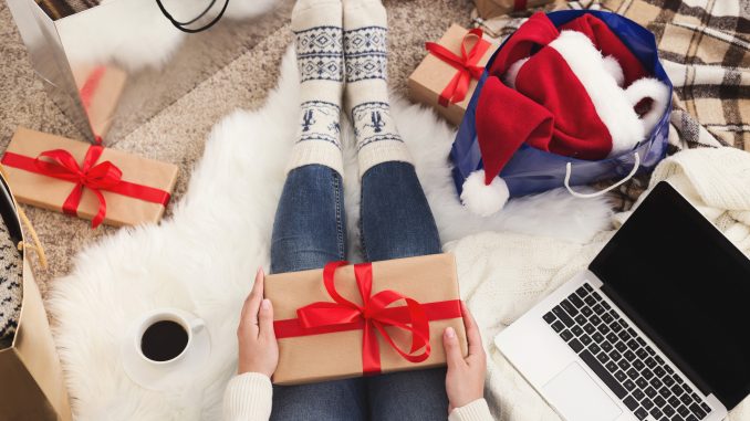 festive remote jobs